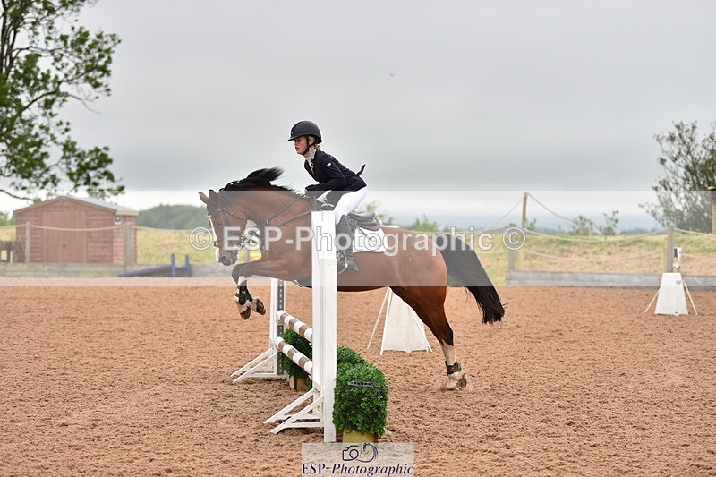 240528A-163546-00488 - 70cm