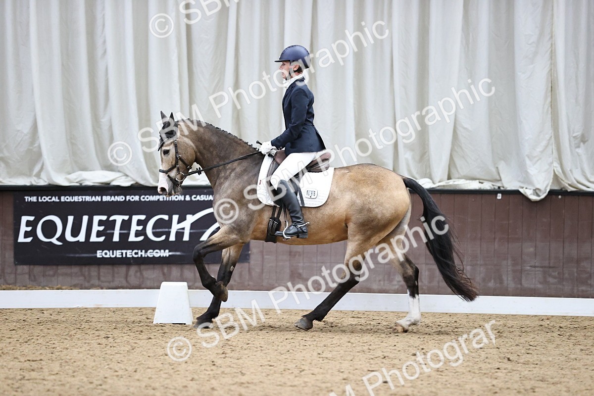 SBM_002273 - Class 6-9  - Novice 1-Elementary 1