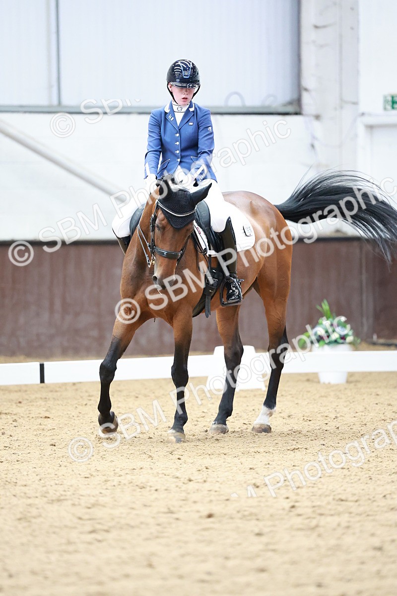 SBM_017874 - Class 15 - FEI Junior