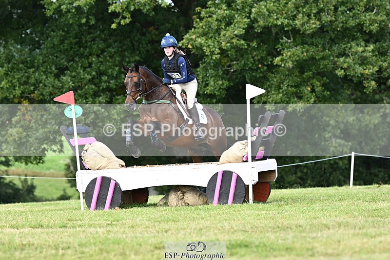 240825X-100230-30981 - 70cm XC 10.00 to 11.00