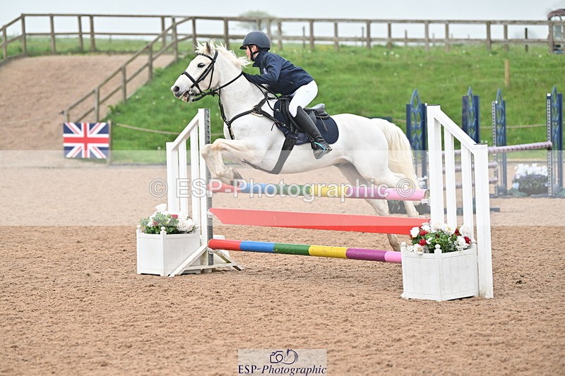 240505A-112043-04830 - Cls 3  Pony Discovery & 90cm Open