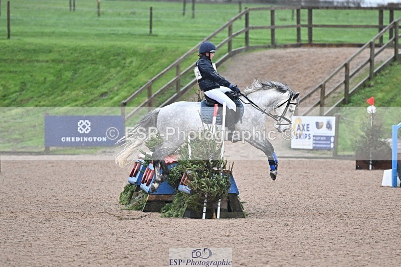 251122-102824-00102 - 70cm