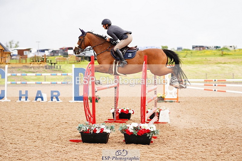 240526A-120754-07966 - Cls 26 Chard Equ 1.05m and 1.10m Grand Prix