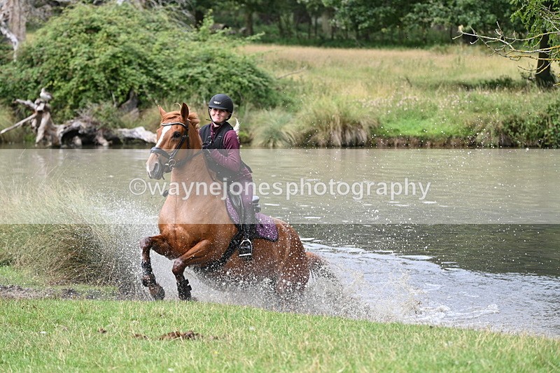 WJ7_2073 - Time at Water 11:14 to 11:36
