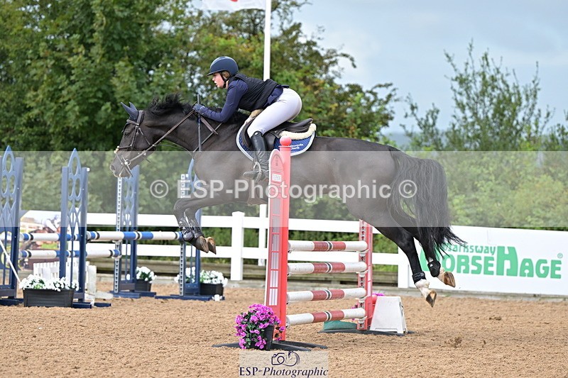 240912A-100852-00920 - Cls 8 Snr British Novice and 90cm Open