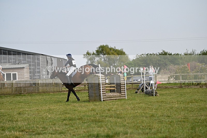 WJ6_2898 - 80cm XC Time 15:26 to 15:43