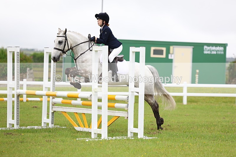 3E7A6610 - Class 9: Pony Discovery/90cm open