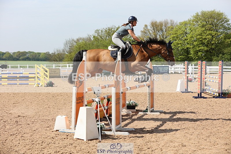 240510A-110129-06009 - Cls 14 Discovery and 1m Open