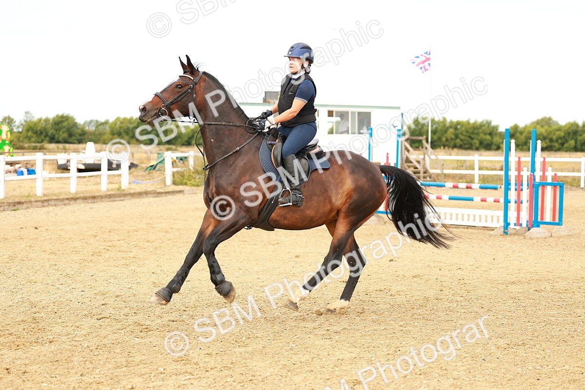 SBM_002252 - Class 9 - Senior British Novice - 90cm