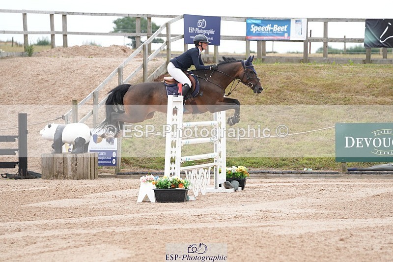 250718-105317-09828 - Cls 2, 3 Star Small Tour Break til End