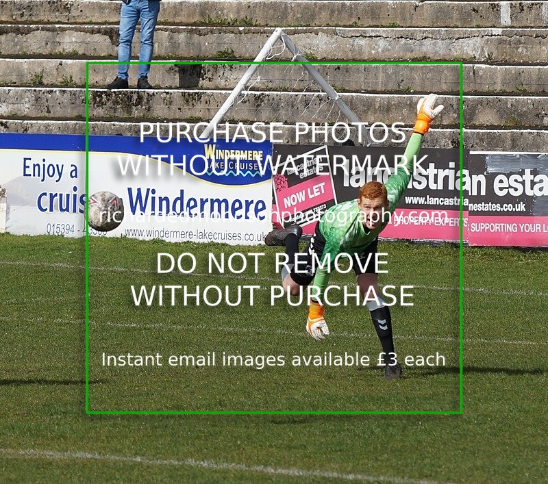 DSC05425 - Morecambe U18 v Oldham Athletic U18 (27/3/21)