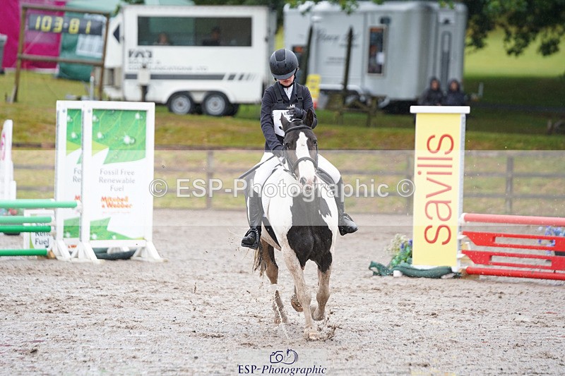 240824X-090550-20568 - 70cm Round 1 8.30 to 9.30