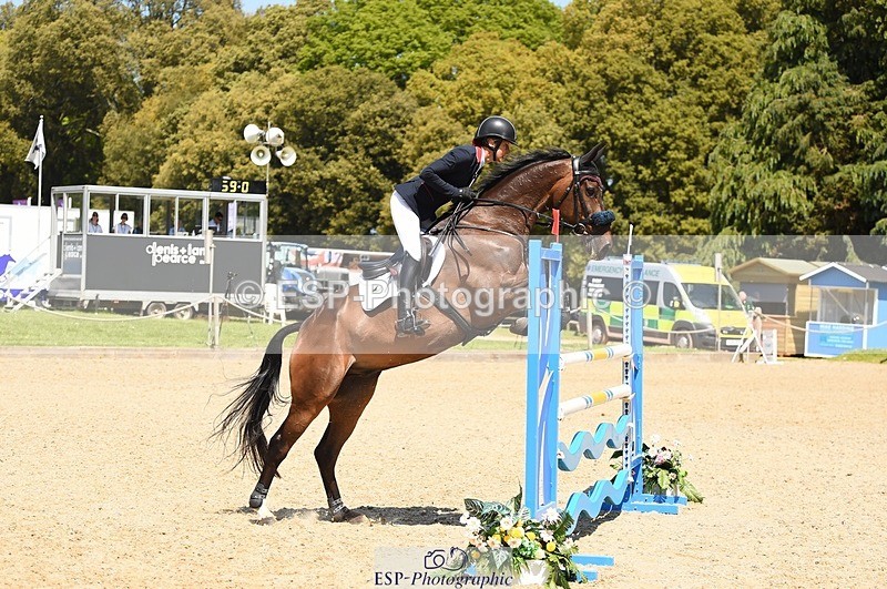 230527-135942-10997 - 438-IRISH_TRUMP-Sarah_Bullimore-SJ