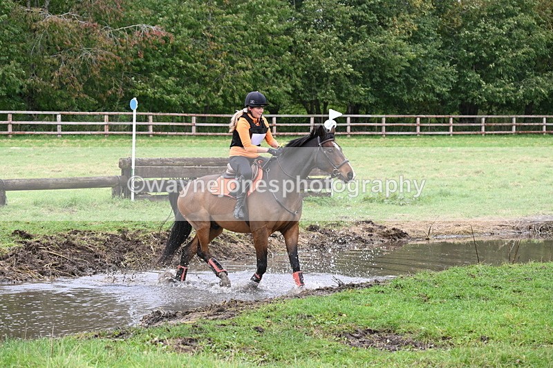 WJ6_6040 - Time at Photographer 12:41 to 13:05