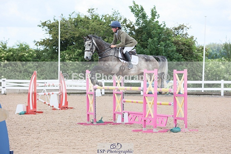 250528-135520-01183 - Cls 4 Newcomers and 1.10m Open