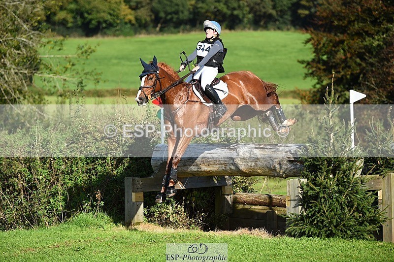 231022-143720-30230 - 344-GLOBAL.EXOTIC-Jemima.Stratton-XC