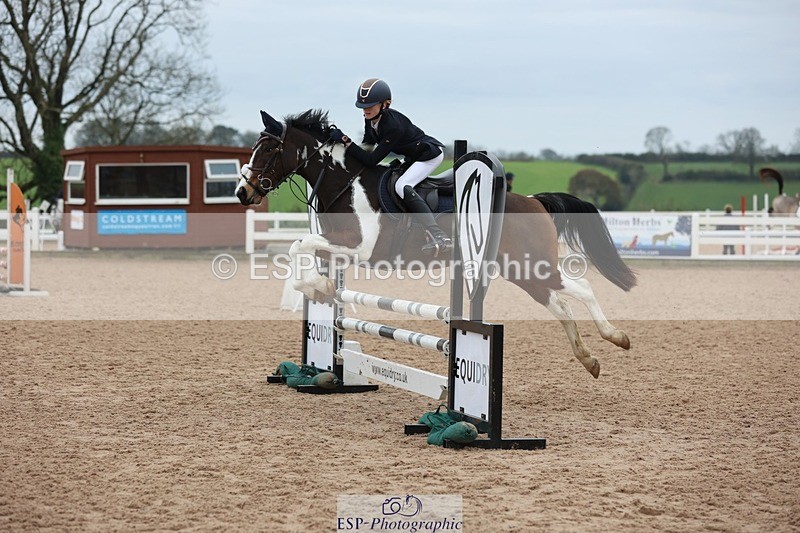 241116X-101800-00810 - Cls 08 Pony Winter Nov Champs