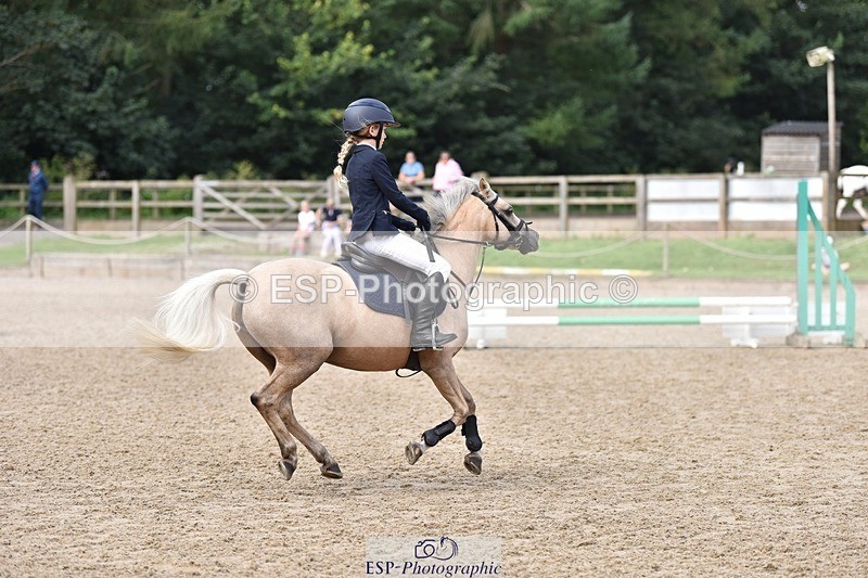 240802-094548-00662 - 60cm Round 1