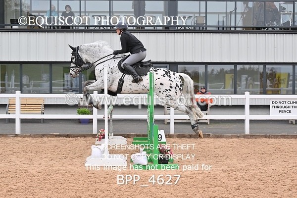 BPP_4627 - CLASS 20 SUN British Novice/90cms Open