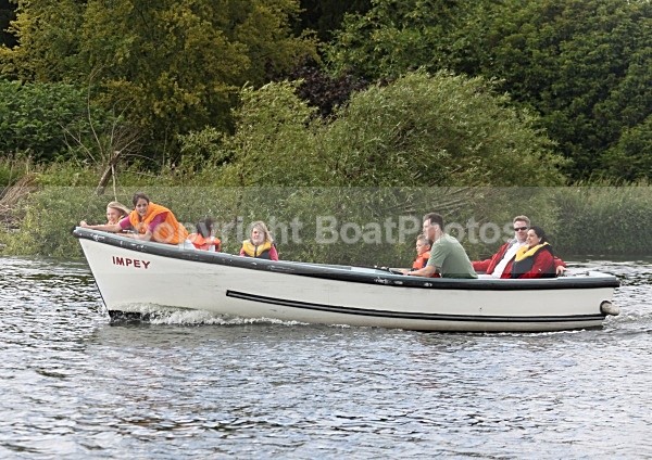 090712 HOBBS IMPEY IMG_0254 - River Launches