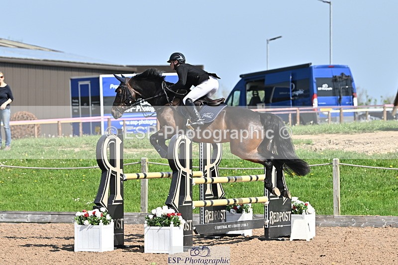 240509A-101314-00800 - Cls 8 Foxhunter