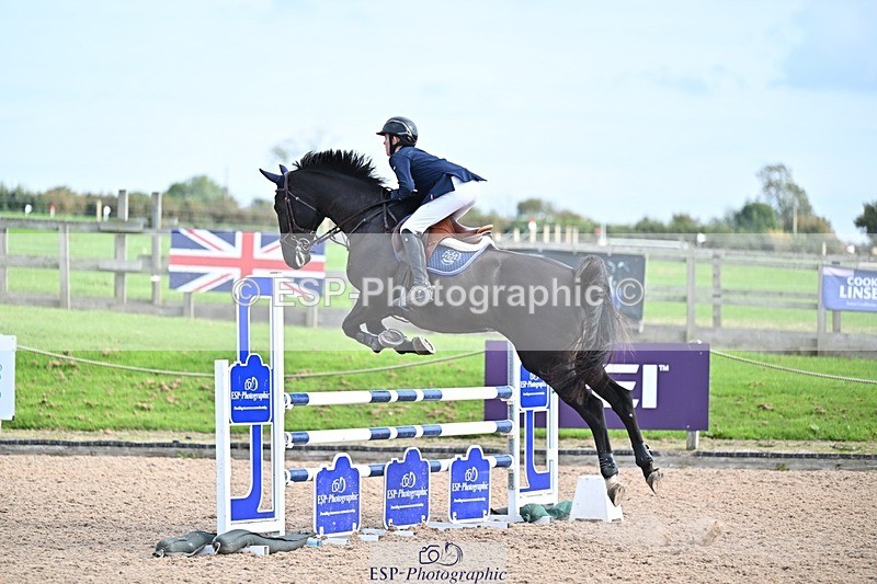 251001-132716-00318 - Cls 4 Newcomers and 1.10m Open