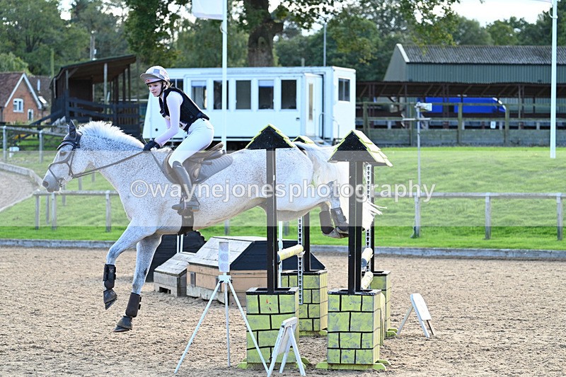 WJ7_6172 - Time 16:55 to 17:11