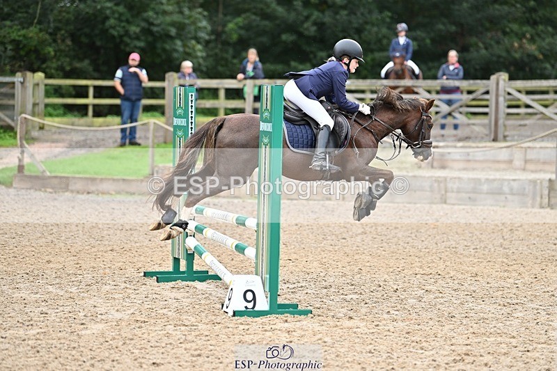 230930-093844-00056 - Cls 1 Pony Intro 70cm