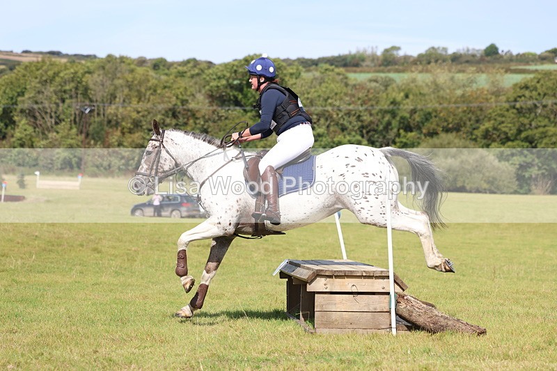 3E7A6644 - Class 1: Trebudannon Open: Pheasant Feeder