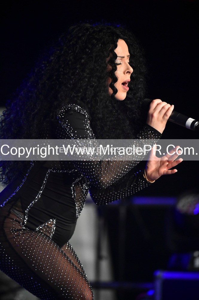 SH4_6497 - The Cher Experience