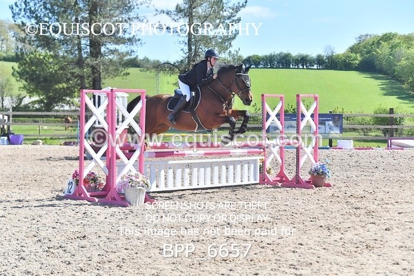 BPP_6657 - CLASS 37 MON 0.85m Amateur Championship Qualifier