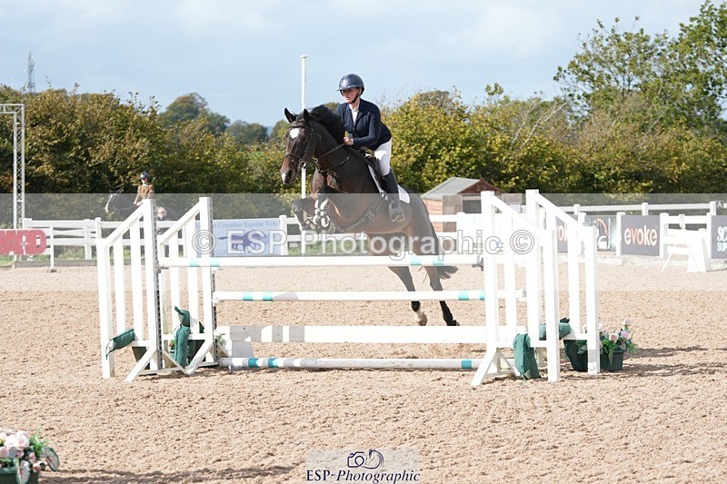 251005-132137-03506 - Cls 27 1.05m Amateur Qualifier