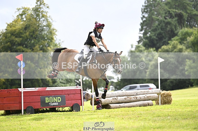 240825X-161807-36245 - 80cm XC 15.30 to 16.30