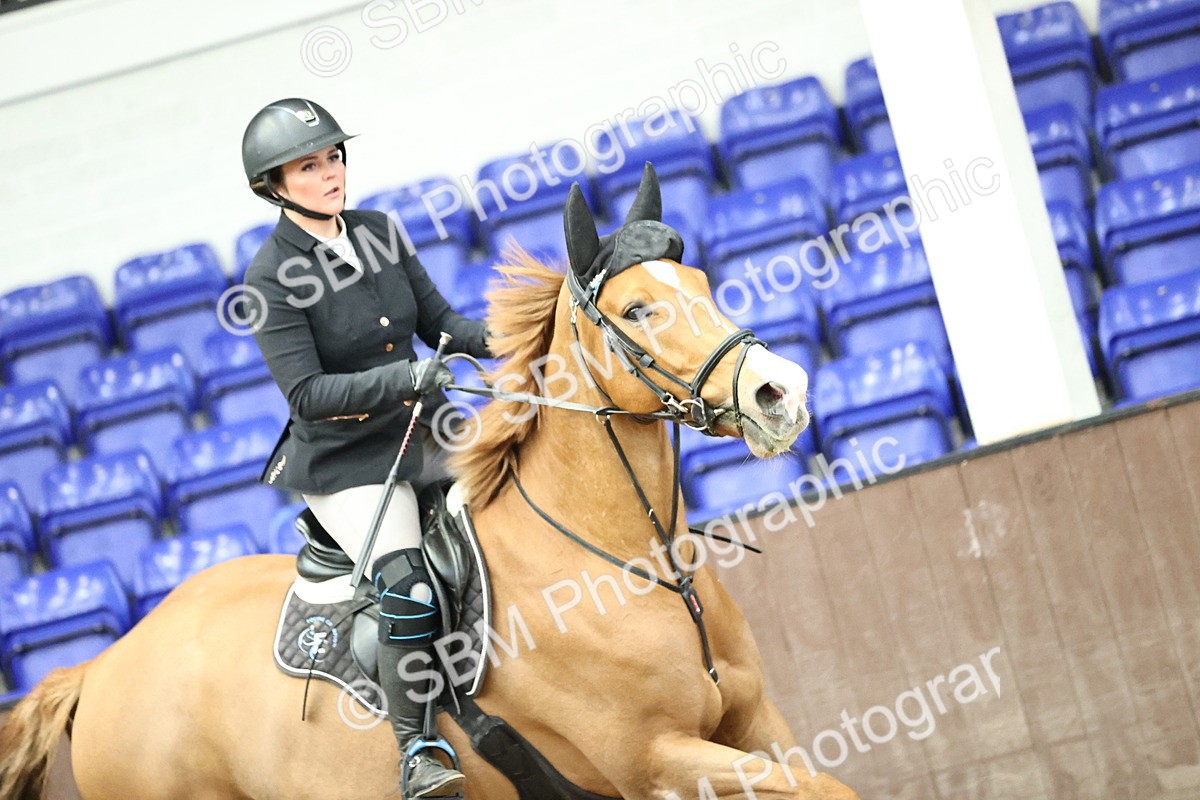 SBM_006021 - Class 16 - Senior Newcomers - 1.10m Open