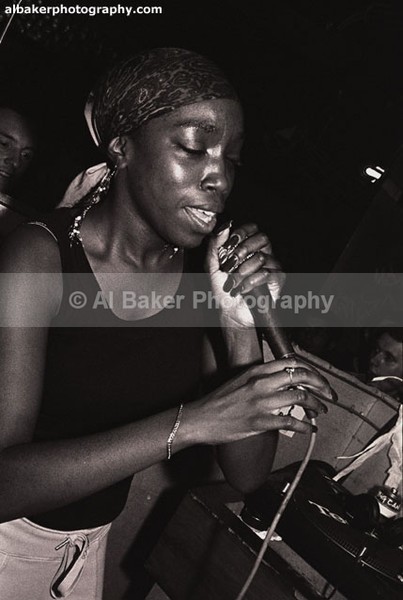 22 estelle - Friends & Family @ music box mcr 20.09.03