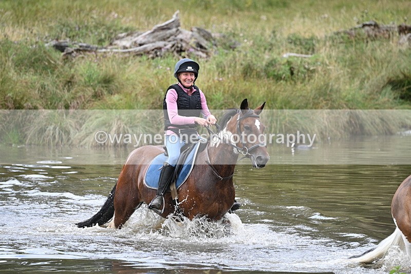 WJ7_3841 - Time at Water 12:52 to 13:22