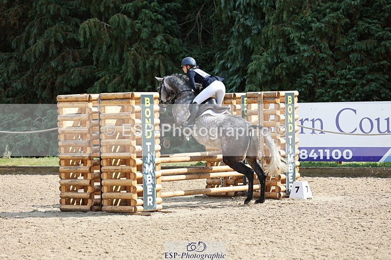 250803A-160418-17301 - R-803-Harriet.Tilling-DAROG'S.DANCER