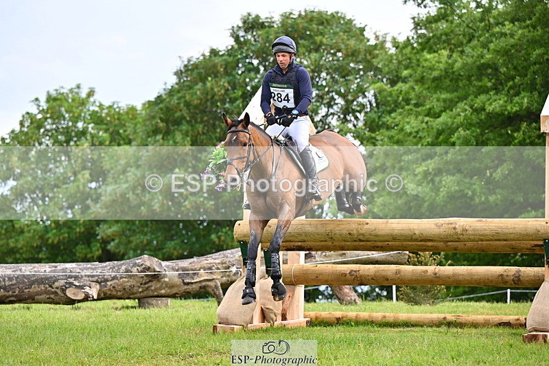 250524A-172611-15189 - C-284-Harry.Dzenis-KILBUNNY.MAXIMUS