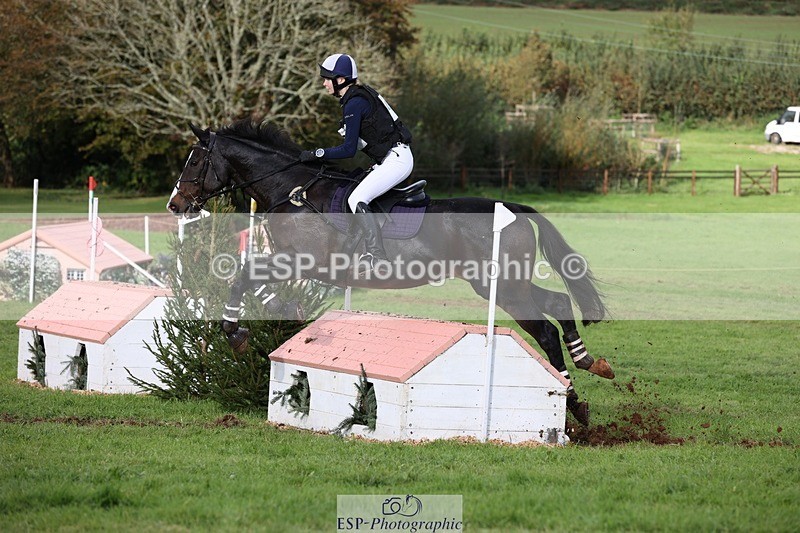 231021-151851-20346 - 489-MY.GALWAY.MAN-Daisy.Hood-SC+XC