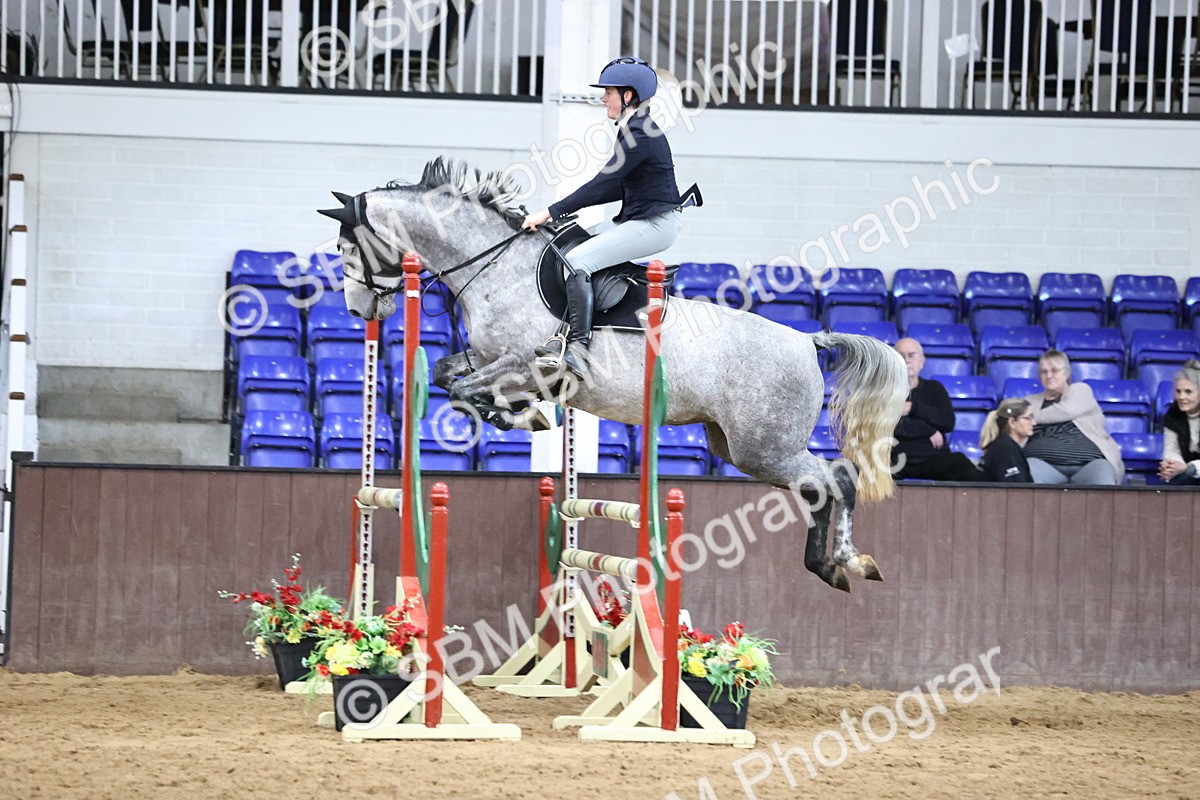 SBM_001879 - Class 4 - Senior Newcomers - 1.10m Open