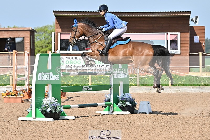 240509A-100054-00744 - Cls 8 Foxhunter