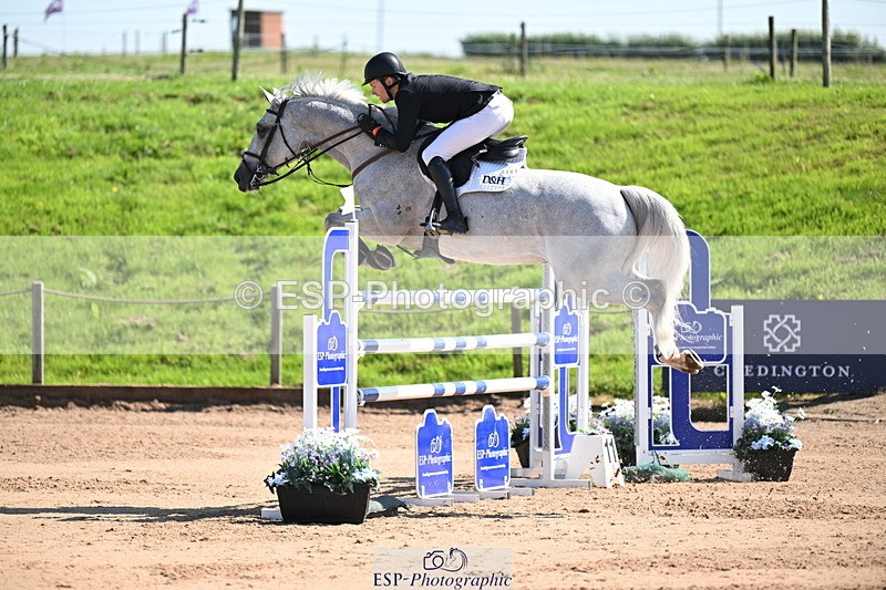 240718A-102721-04516 - Cls 1, 3 Star Small Tour 1.35m