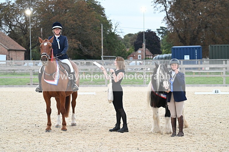 WJ7_2568 - Class 2 & Champs