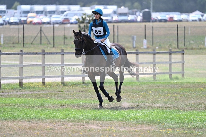 WJ7_1570 - XC Time 11:41 to 11:54