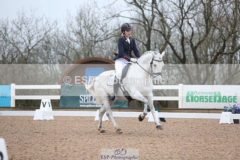 240217A-090416-00170 - 196-Anya.Hitt-Cnoc.an.noinin.Clover