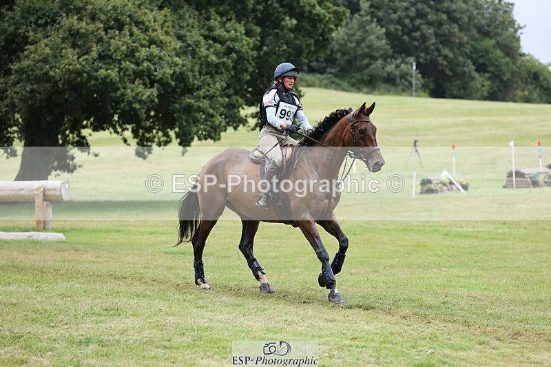 240825X-181544-38509 - 80cm XC 17.30 to End