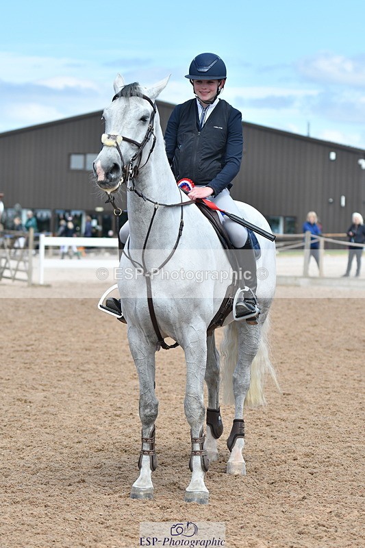 240609A-120133-04818 - Cls 17 Snr 1.05m Open