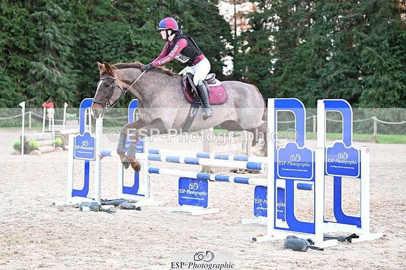 241117-160252-04977 - Cls 4 100-105cm