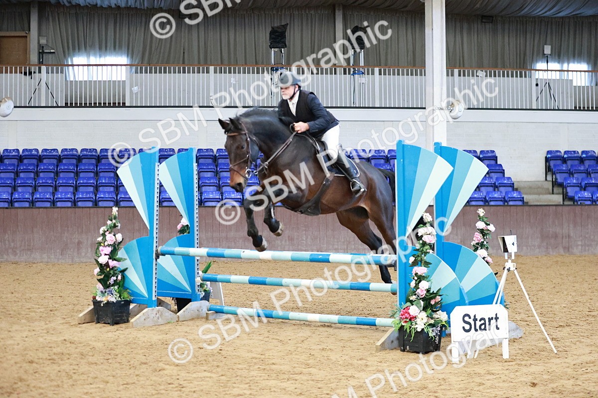 SBM_003025 - Class 9 - Senior British Novice - 90cm