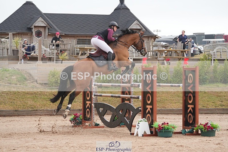 250718-081258-08333 - Cls 18, 1 Star Gold Tour